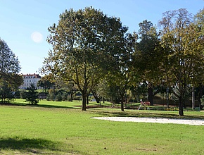 Le parc-promenade de Marbé - Agrandir l'image (fenêtre modale)