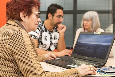 Les ateliers informatiques pour les seniors