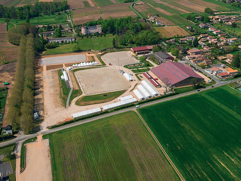 decouvrir le centre equestre ville de macon