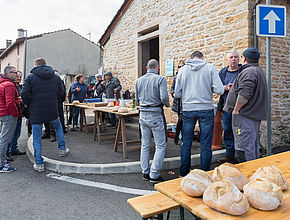 La fête du pain à Sennecé-les-Mâcon - Agrandir l'image (fenêtre modale)