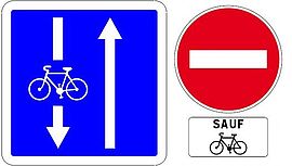 Panneau de signalisation double sens cyclable - Agrandir l'image (fenêtre modale)